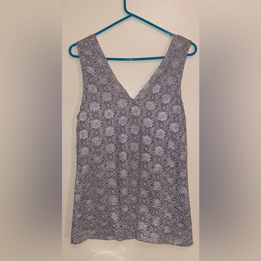 Banana Republic Women's Sleeveless Stretch Top Silver Lace Overlay Size Small